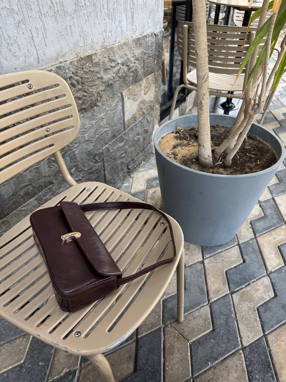 Classic Shoulder Bag
